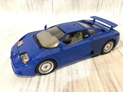 M18 Bugatti EB 110 Blue 1991 Burago Italy scale 1:18 Model car modellino - Immagine 1 di 4