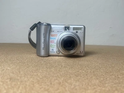 CANON PowerShot A75 PC1202 3.2mp 10x Optical Zoom Silver Digital Camera & Bag - Image 1 of 4