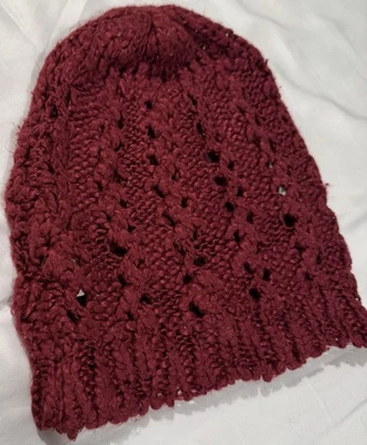 Vintage Y2K Mossimo Supply Loose Crochet Slouchy Beanie Maroon Grunge 90s Winter - Image 1 of 4