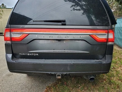 Parachoques trasero Lincoln Navigator 2015 2016 2017 OEM J7 gris magnético SWB  Foto 1 de 4