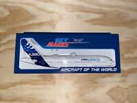 1/200 SKYMARKS EMIRATES AIRLINES AIRBUS A380-800 W/GEAR AIRCRAFT 