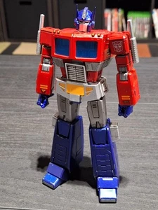 Yolopark OPTIMUS PRIME Transformers G1 AMK Pro Series Model Kit Diecast Figure - Picture 1 of 4