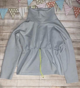 VARLEY GR. L GRAUER ROLLKRAGENPULLOVER MIT KORDELZUG UND TAILLE - Bild 1 von 4