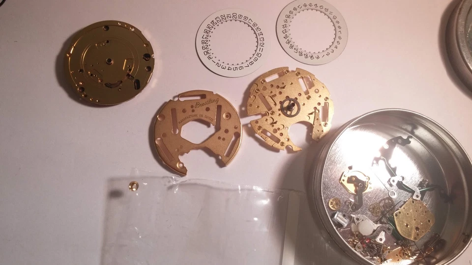 1 LOTE: WIDELING ETA 251.262 PIEZAS Movimiento Cuarzo para Reparación, Placa Base, Rueda Foto 1 de 4