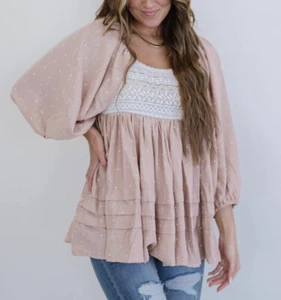 Davi Dani Boutique Top Bluse Größe Medium Happily Ever After Top mit Taschen - Bild 1 von 2