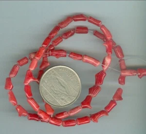 Hebra de 16 pulgadas de cuentas de coral pequeñas extremidades cuentas de coral rojo extremidad pequeña coral - Imagen 1 de 2