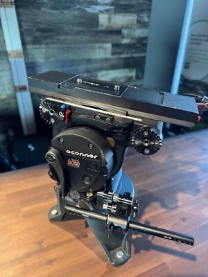 OConnor Ultimate 2575D Fluid Head Package - Image 1 of 3