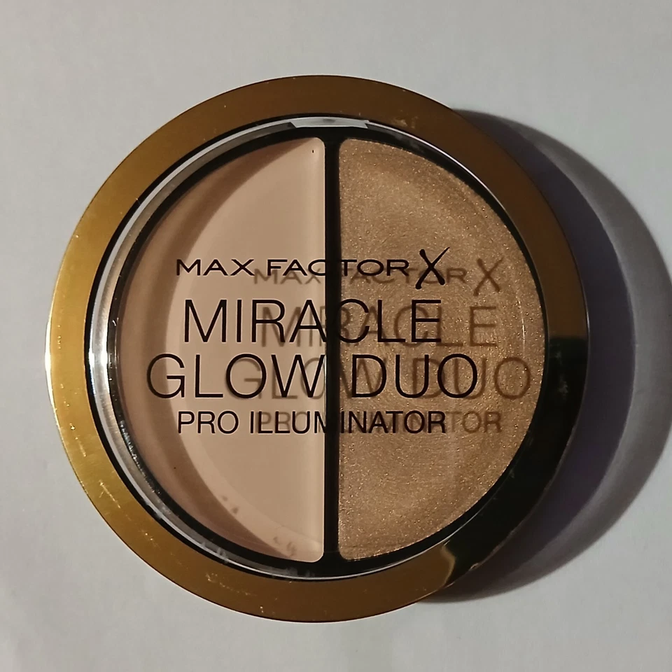 Max Factor Miracle Glow Duo Pro Illuminator 10 Light - Image 1 of 2