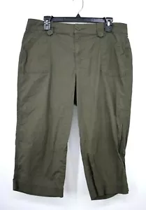 Christopher Banks Women Olive Flat Front Bermuda Stretch Casual Cargo Capri 12 - Picture 1 of 7