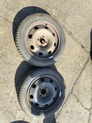 2x Peugeot 207 Felgen mit Fulda Winterreifen 195/55R16 Dot 2622 ET27 - Bild 1 von 4