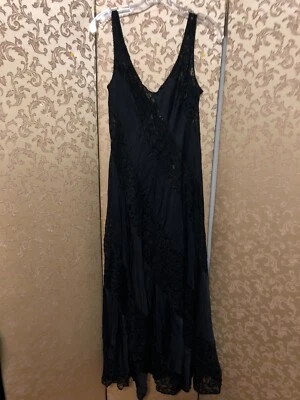 OLGA Vintage Black Diagonal Lace Striped Nightgown Size 34 - Image 1 of 4
