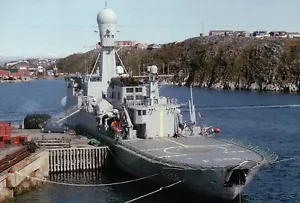 HDMS Triton, Thetis-Klasse Fregatte Königlich Dänische Marine in Grönland - Schiffspostkarte - Bild 1 von 2