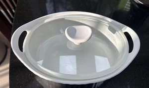 Corning Ware Oval French White Stoneware 1.5 Qt Casserole Dish Handled with Lid - Picture 1 of 11