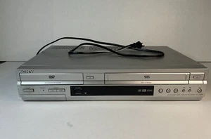 Sony SLV-D350P DVD VCR Combo Player VHS Hi-Fi Stereo For Parts Or Repair Only - Picture 1 of 12