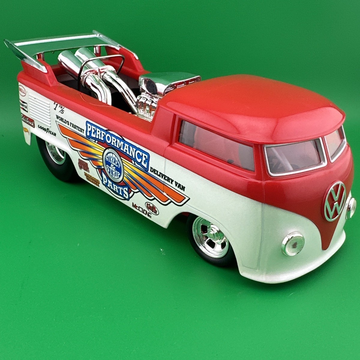 Hot Wheels Classics VWトラック 1:18 ワーゲントラック Hot Wheels