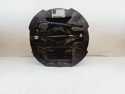 2011 2012 2013 2014 2015 2016 HYUNDAI ELANTRA JACK AND TOOL KIT OEM 3XF40-AC920 - Image 1 of 4