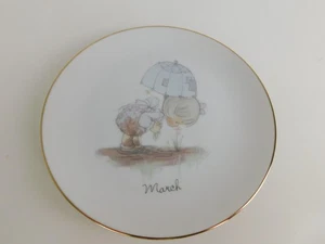 Precious Moments Vintage 1983 March Plate - Picture 1 of 4