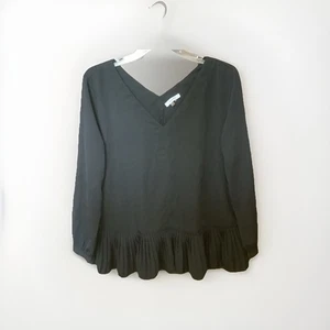 Sioni Medium schwarz Langarm Plissee Rüschen unten Pullover Oberteil - Bild 1 von 5