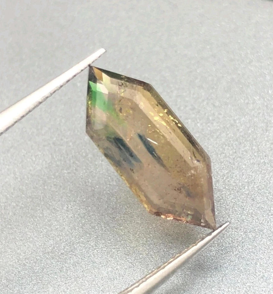 3.35ct Beautiful Natural Bluesh and Green Dots Rare Axinite  From Pakistan - Image 1 of 4