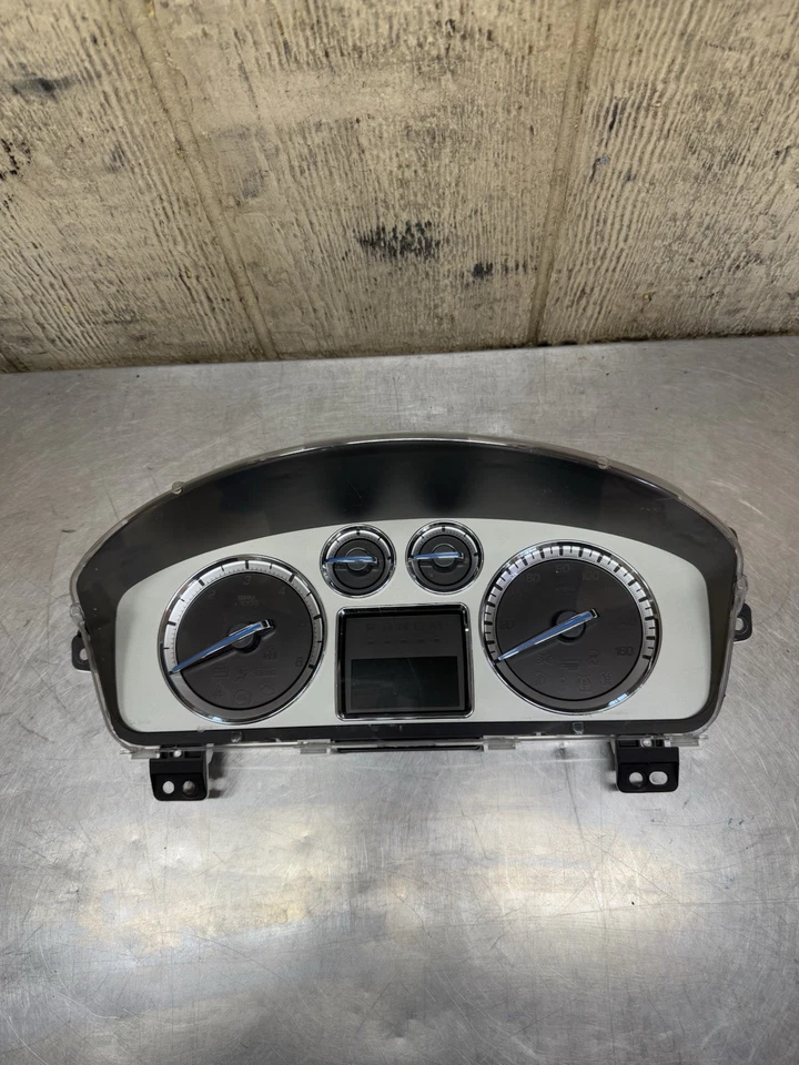2007 - 2014 Cadillac Escalade ESV EXT Speedometer Instrument Cluster OEM - Image 1 of 4