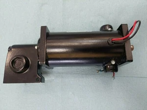 Rae Corporation DC Motor P/N 3130319 - Picture 1 of 8