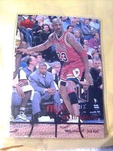 1999 Upper Deck Basketball Michael Jordan MJ Timeline Red Foil #74. - Picture 1 of 4
