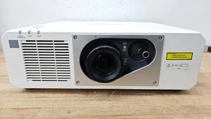 Panasonic PT-RZ570 5400 lumenów Projektor WUXGA 819h Czas pracy *Bez kabla zasilającego* - Zdjęcie 1 z 12