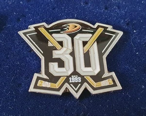 NHL Pin Anaheim Ducks 30th Anniversary Est. 1993 - Picture 1 of 1