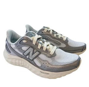 New Balance Fresh Foam Arishi v4 scarpa da corsa donna bianco/argento taglia UK 5 - Foto 1 di 6