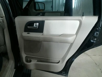 Задняя отделочная панель двери EXPEDITON 2004 104863190 - Изображение 1 из 4