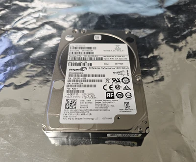 Seagate ST900MM0018 NetApp 900GB, 10K RPM 12Gb/s 2.5" SAS Hard Drive FRU:00V7529 - Image 1 of 4
