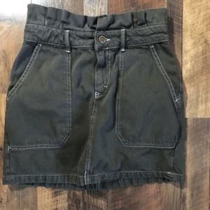 Free People Gr. 6 grün Jeansrock Taschen Gürtelschlaufen Paperbag Taille Boho (Fn) - Bild 1 von 6