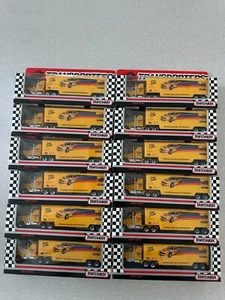 Remolque Matchbox Super Star Transporters CY104 Ernie Irvan KODAK #4 PAQUETE DE 12 - Imagen 1 de 3