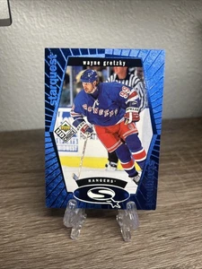 Cubierta superior Ud Choice 1998 #SQ1 Wayne Gretzky Starquest azul - Imagen 1 de 2