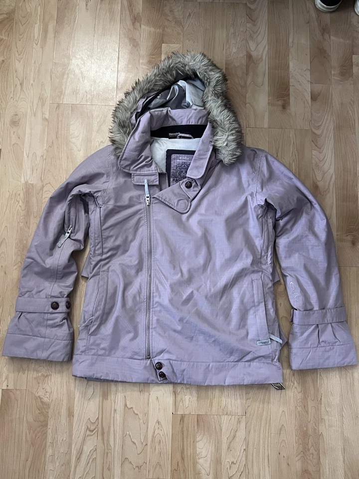 Oakley 滑雪滑雪夹克 Gretchen Bleiler(女式 M 码) — 第 1/4 张图片
