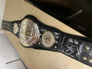 WEC Belt Signed by 20 Event Used Fight worn Jose Aldo Cornerman Hat UFC Rare MMA - Picture 1 of 17