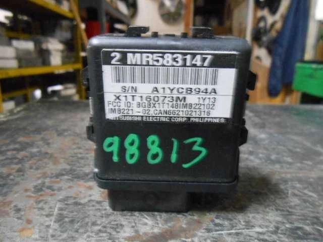 Chasis ECM antirrobo tablero central robo compatible 02-03 GALANT 459185 Foto 1 de 4