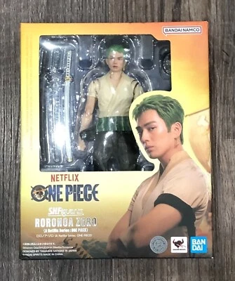 Bandai S.H.Figuarts Roronoa Zoro -Una serie de Netflix: figura de una pieza NUEVO Foto 1 de 4