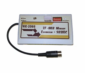 New Commodore VIC-20 35KB Switchable Memory RAM Expansion + SD2IEC VIC-2066 735 - Afbeelding 1 van 6