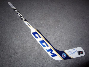BERNIE PARENT Philadelphia Flyers SIGNED Autographed Mini Goalie Stick w/COA - Picture 1 of 2