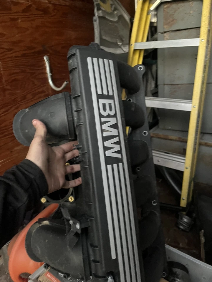 BMW 328XI E90 N52 2007-2013 3,0 L 6 cilindros motor colector de admisión de aire OEM Foto 1 de 2