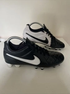 Botines Nike Tiempo Rio II FG Negro Blanco 631287-010 Para hombre Tallas 7 - Imagen 1 de 18