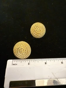 Monet Textured Gold Tone Rope Woven Domed Round Clip On Earrings VTG Statement - Picture 1 of 4