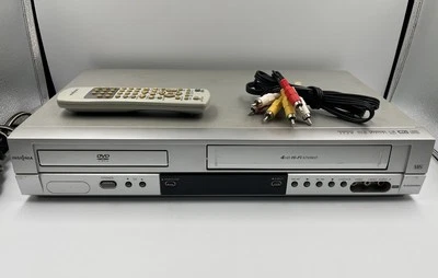 Insignia DVD VCR Combo 4 cabezales Hi-Fi IS-DVD040924 con control remoto y cables - ¡Funciona muy bien! Foto 1 de 4