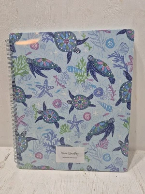 Cuaderno Vera Bradley Espiral con Bolsillo SELLADO Vida Marina Tortuga Estrella de Mar Foto 1 de 3