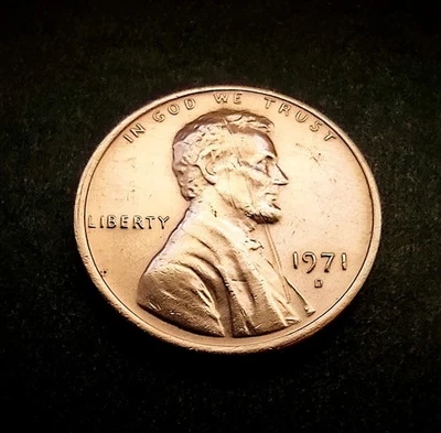 1971-D  Lincoln Memorial Cent VINTAGE Coin  Good Condition  FREE SHIPPING - Image 1 of 2