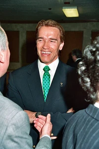 Arnold Schwarzenegger at ShoWest in Las Vegas, Nevada, USA 1993 Old Photo 4 - Bild 1 von 1
