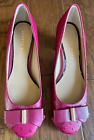 Judith Ripka Dark Pink Textured Leather Pump Heel with Bow Detail Gold Size 6M