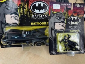 Vintage Ertl 1/64 Batmobile & Batman Metal Figure Artel - BNIB - Picture 1 of 3
