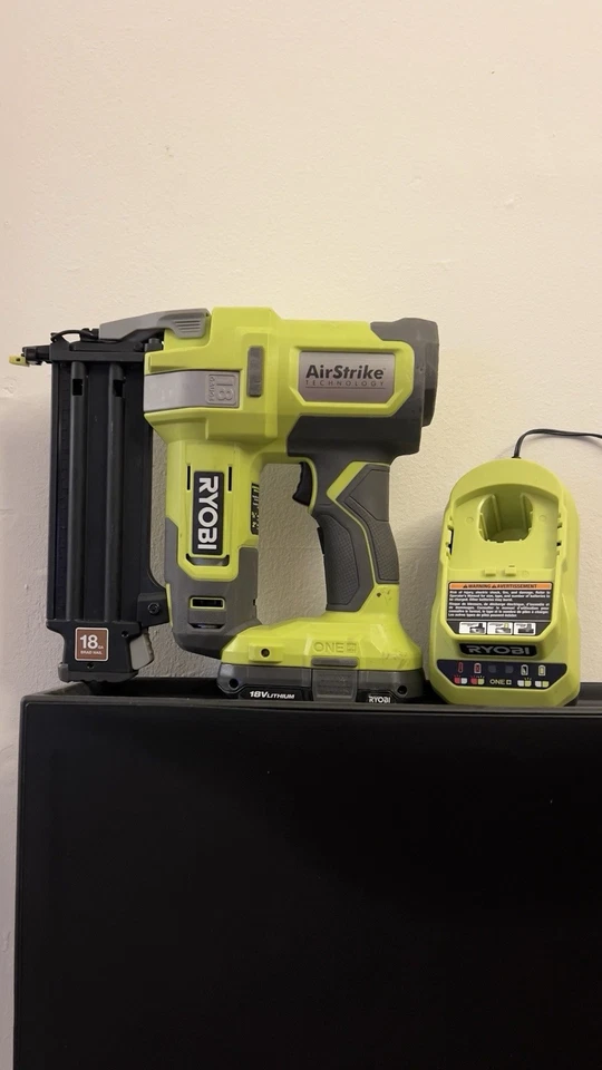 Kit Ryobi Foto 1 de 1